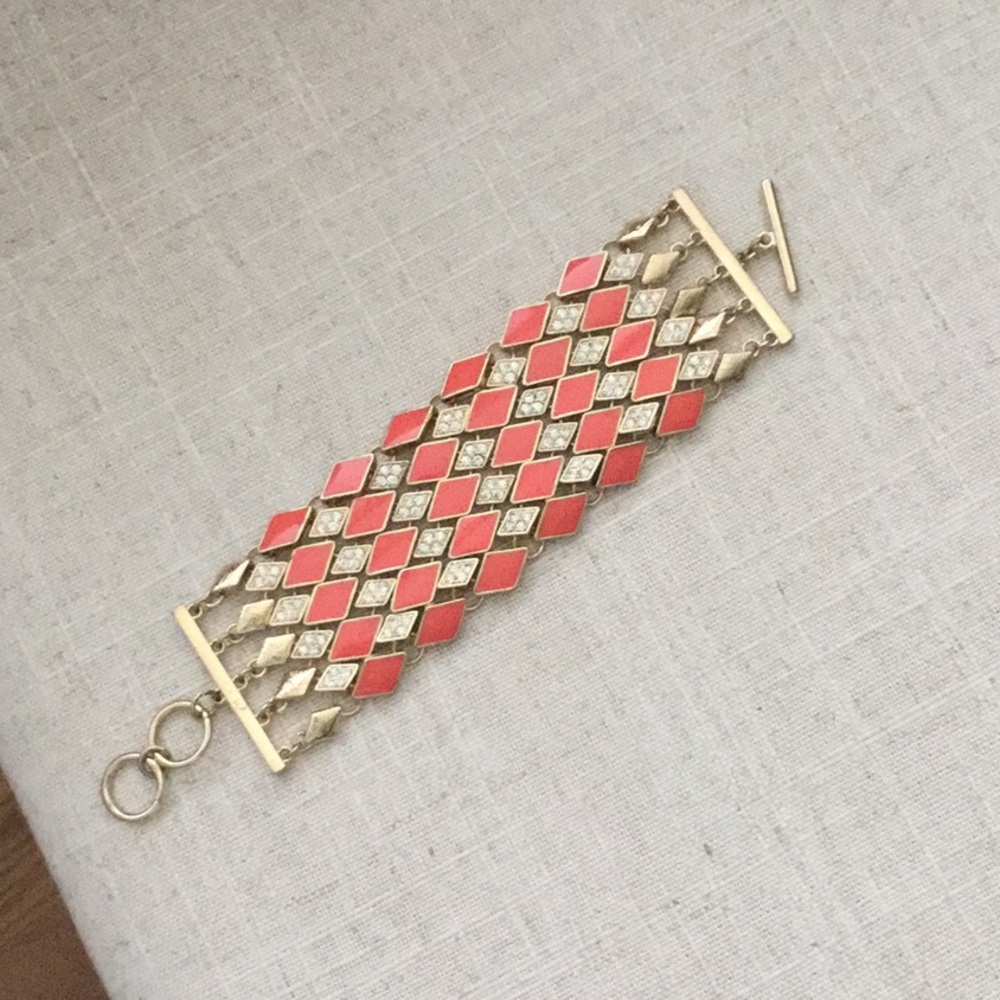 Enamel and rhinestone toggle chain bracelet